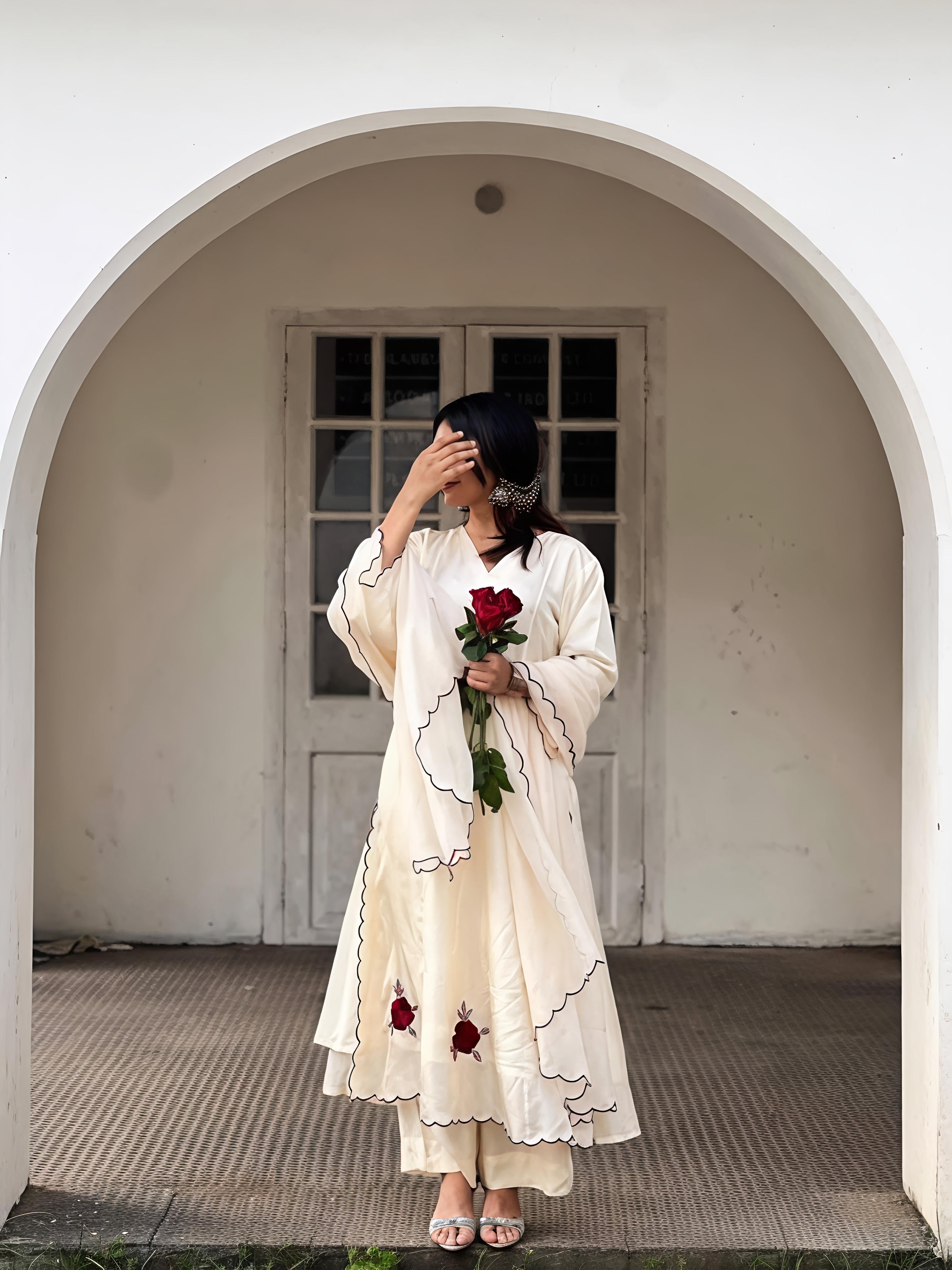 Noor-e-Gul Suit set