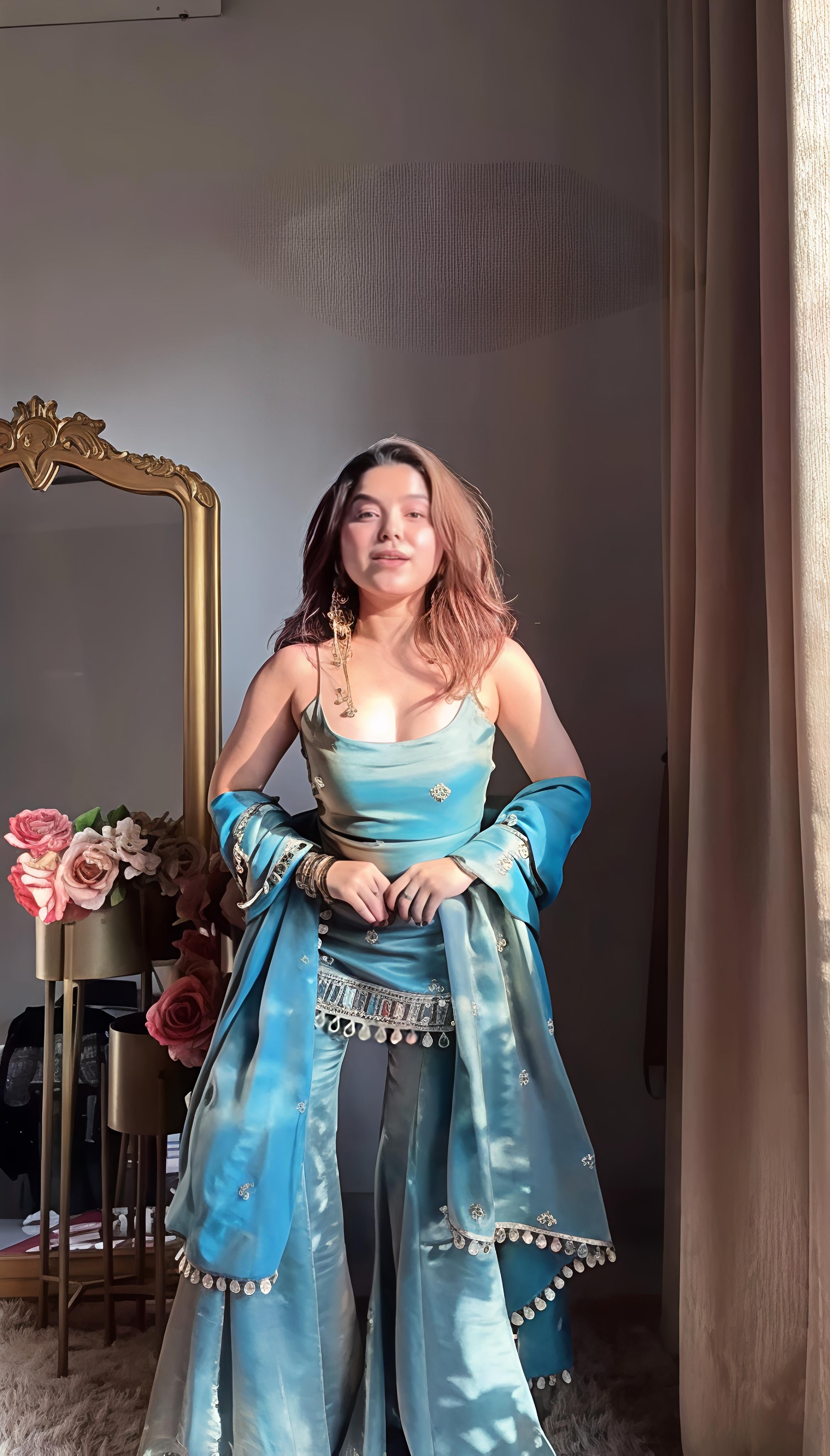 Sea Green Simmer Silk Embroidery Palazo Kurti With Dupatta