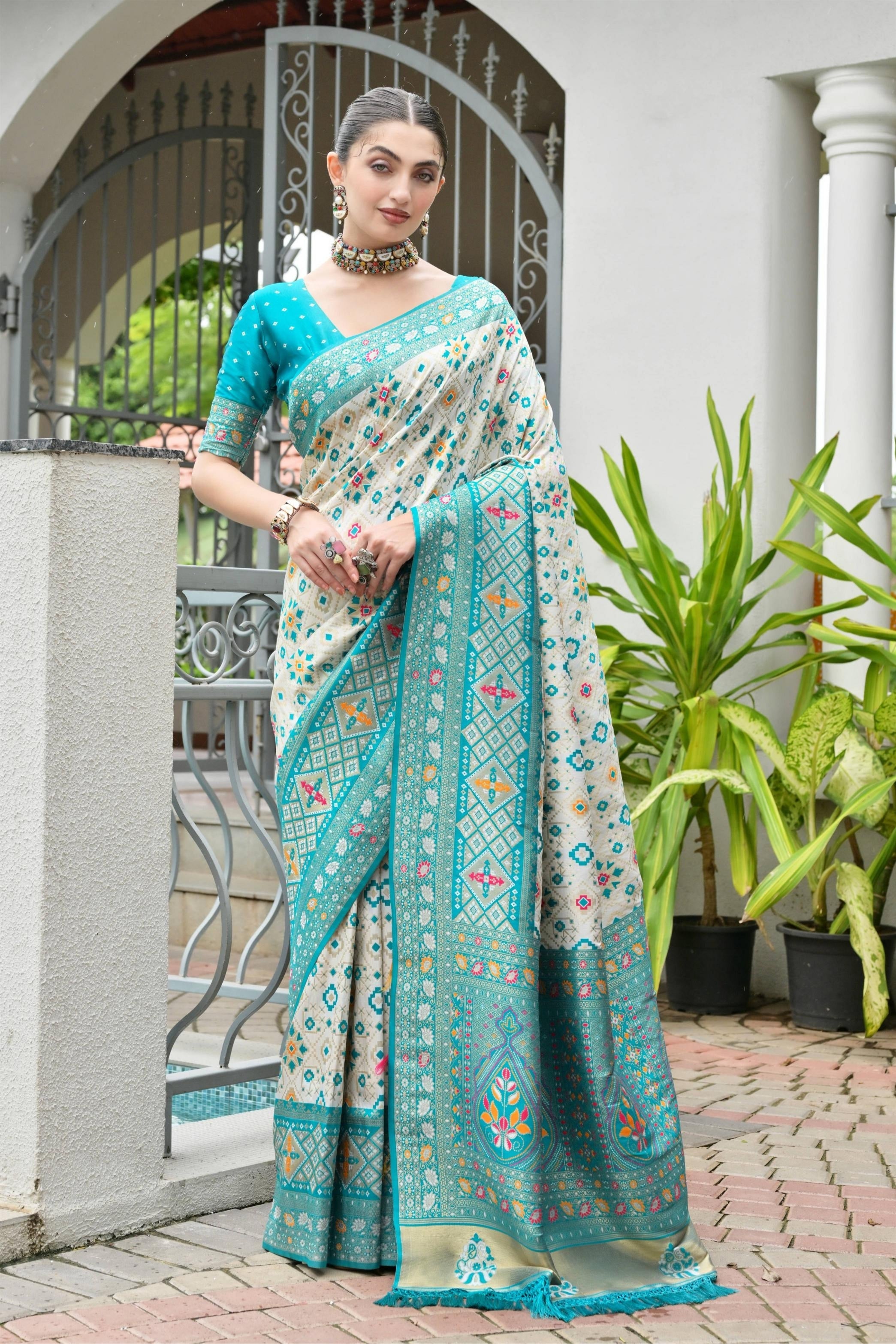 Aadhya Sea Green Patola Silk Saree