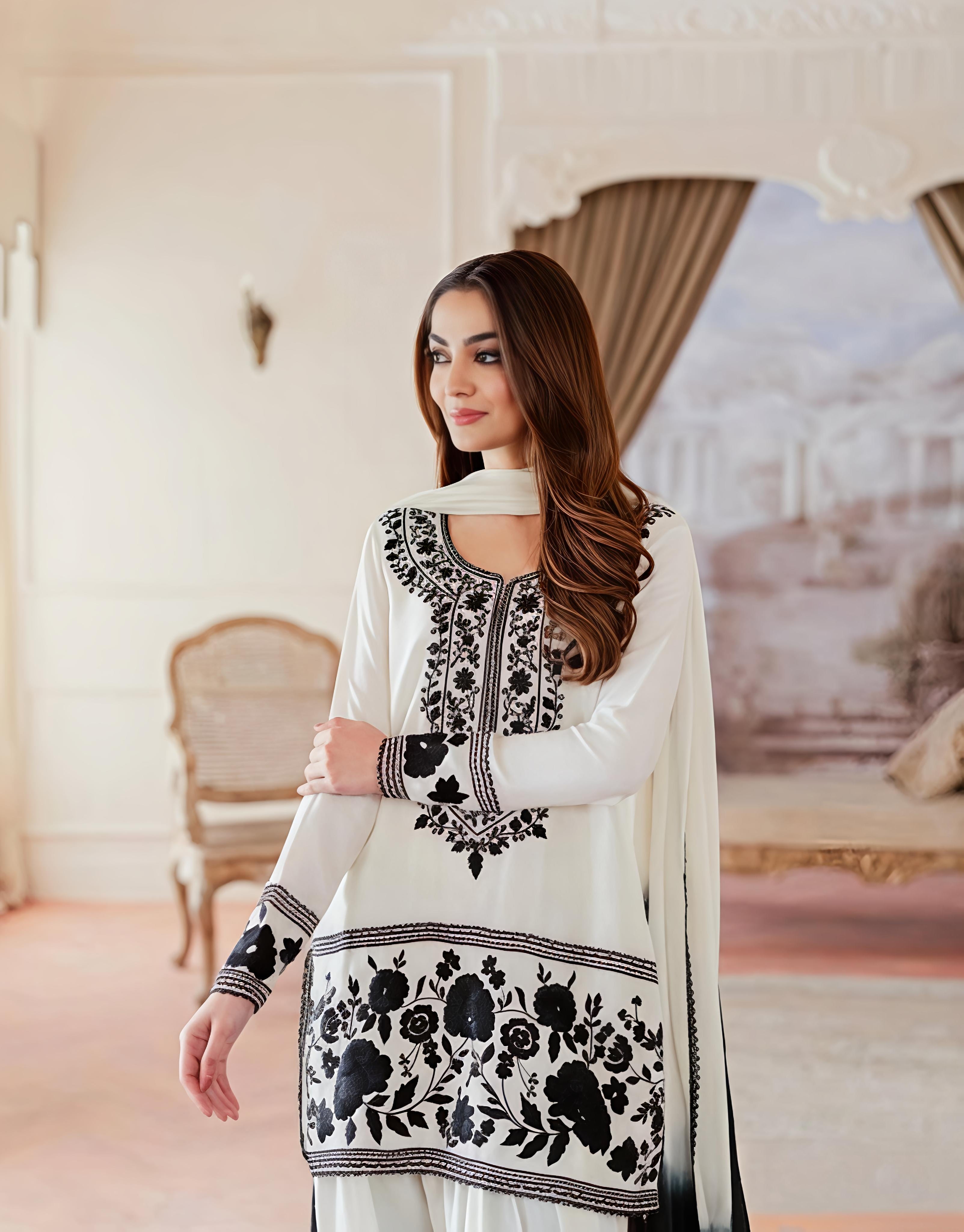 New Design Trending Natural Reddy To Wear Look Design