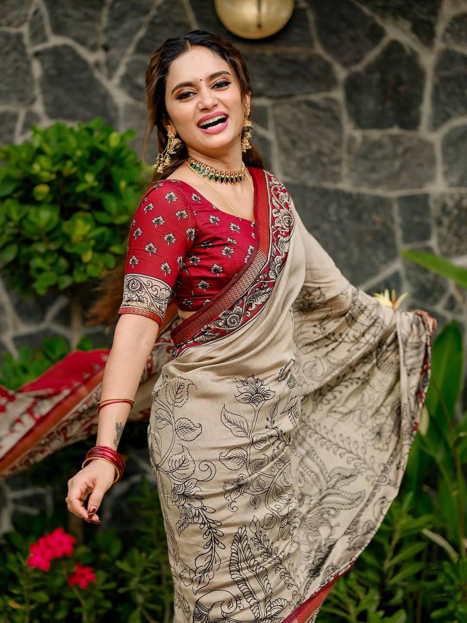 Elephant Design Introducing a Fresh Perspective in Saree