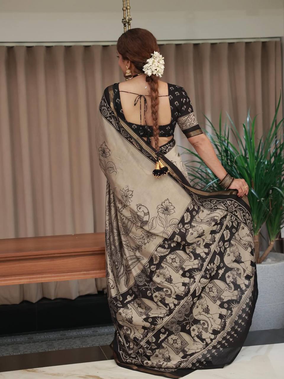 Elephant Design Introducing a Fresh Perspective in Saree Black