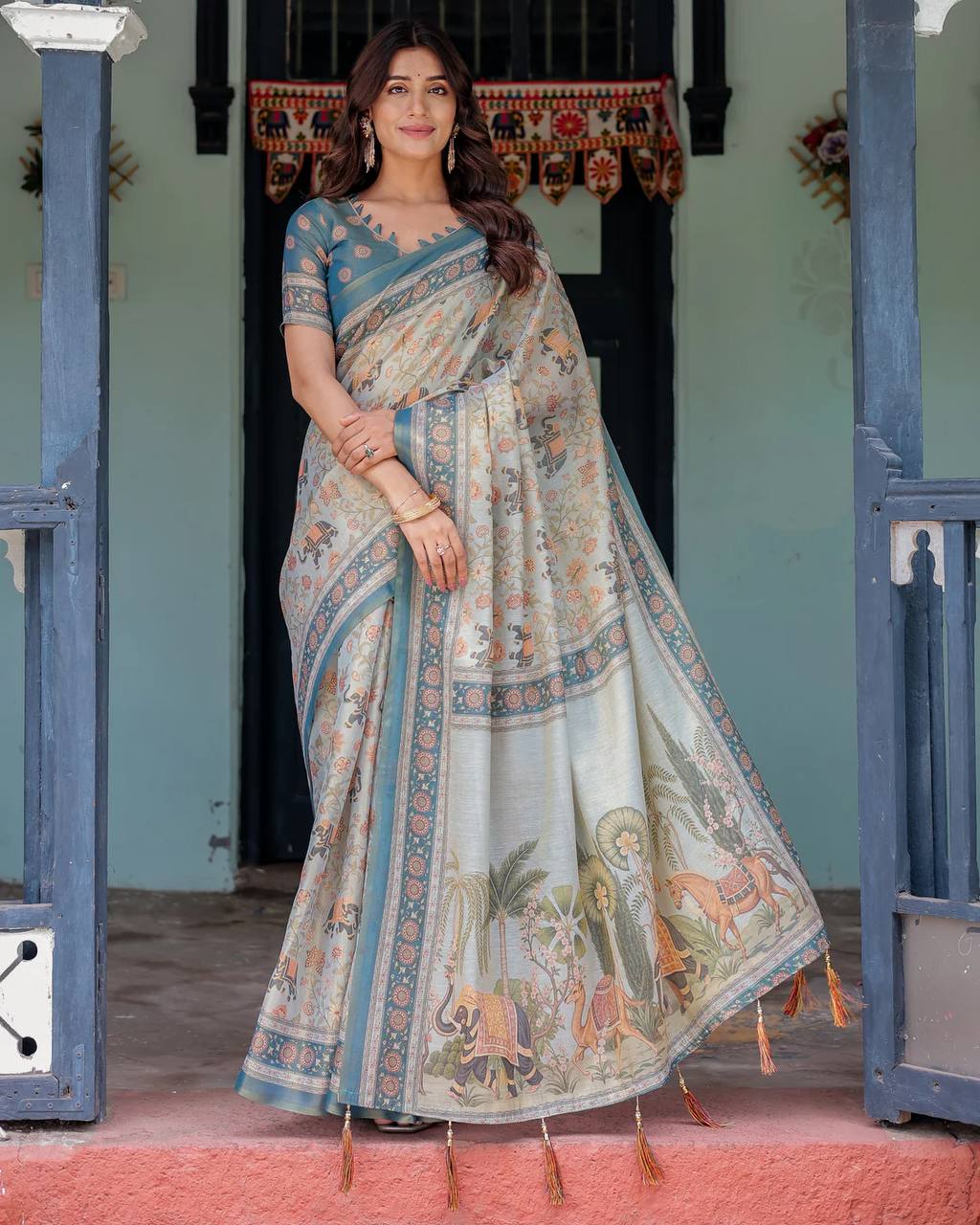 Linen Cotton With Beautiful Elegance Flowers And Animal Digital Printed Saree