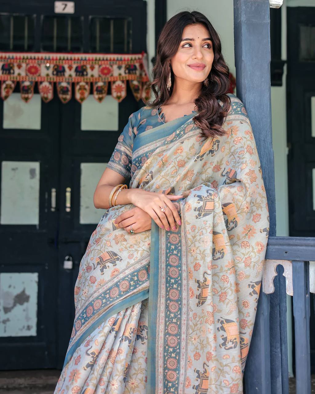 Linen Cotton With Beautiful Elegance Flowers And Animal Digital Printed Saree