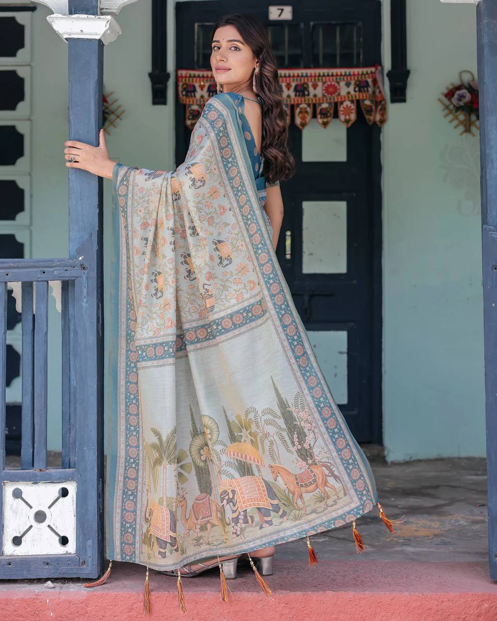 Linen Cotton With Beautiful Elegance Flowers And Animal Digital Printed Saree