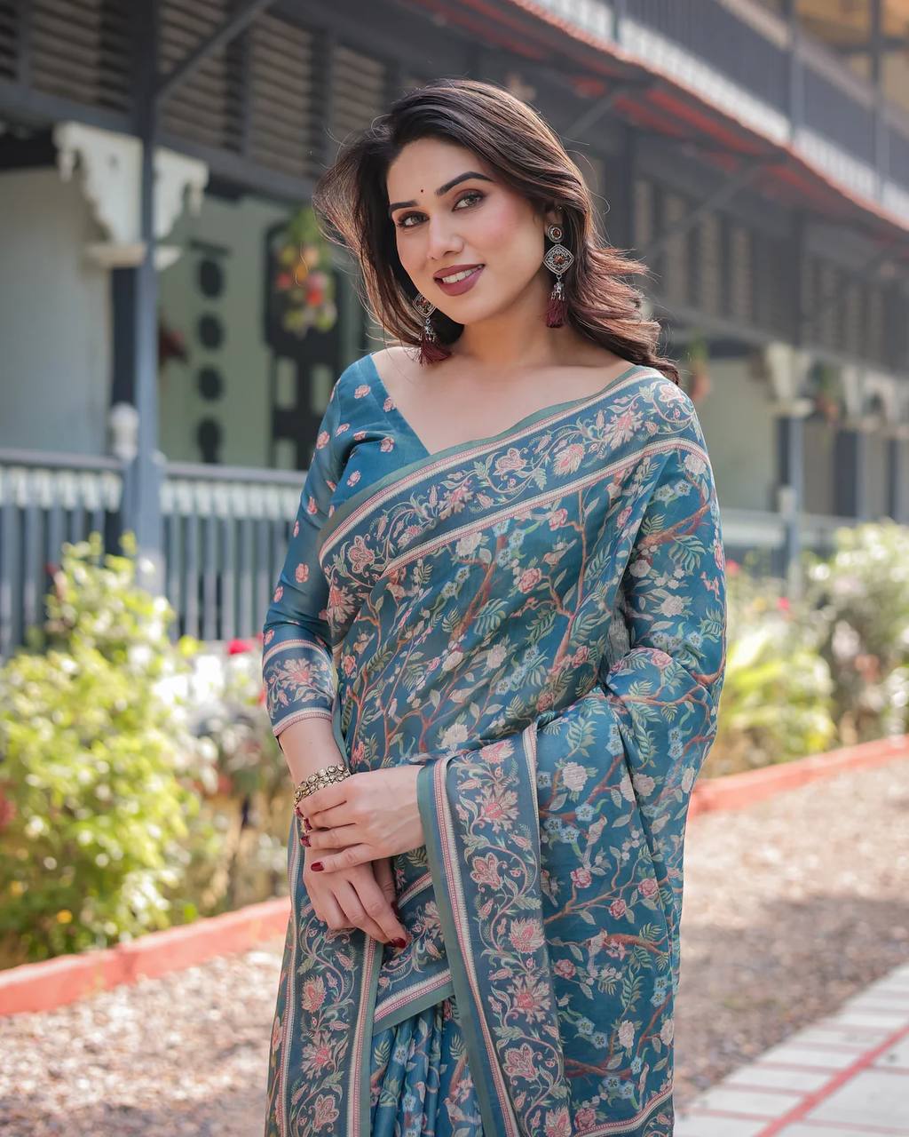 Linen Cotton With Beautiful Elegance Flowers Digital Printed Saree