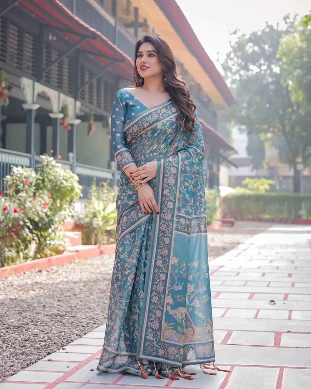 Linen Cotton With Beautiful Elegance Flowers Digital Printed Saree